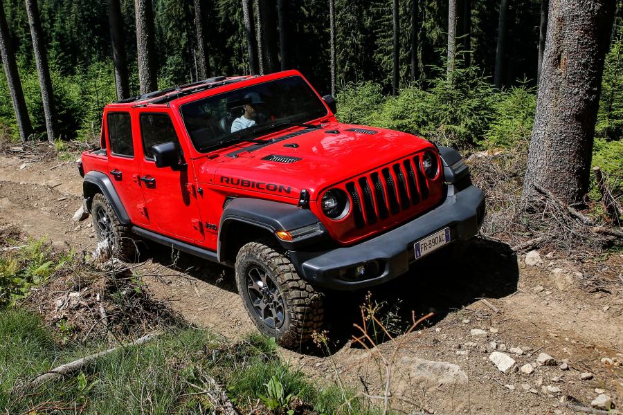  Jeep Wrangler Unlimited Rubicon (JL) 2018 года  (EU) (фото 7 из 46)